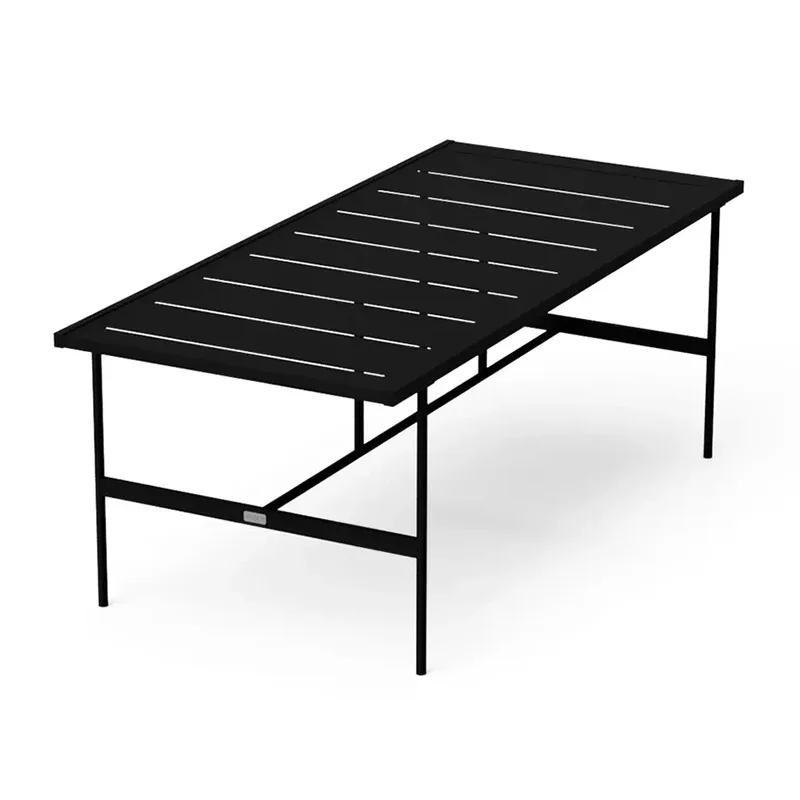 Meja Makan Segi Empat Luar